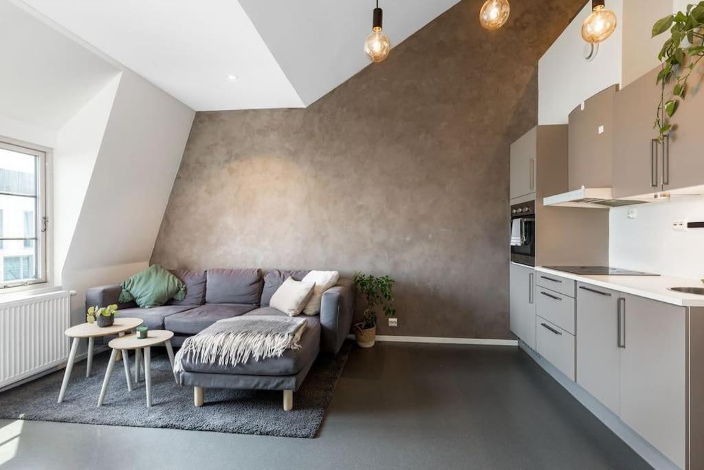 1-Roms Toppleilighet Pa Tangen/Bystranda Apartman Kristiansand Kültér fotó